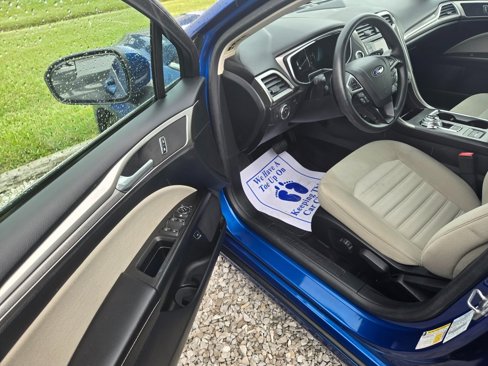 Used 2018 Ford Fusion S image 5