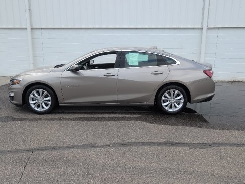 Used 2022 Chevrolet Malibu LT image 3