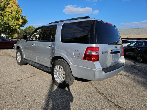 Used 2011 Ford Expedition XLT w/ HD Trailer Tow Pkg image 4