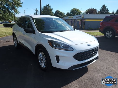 Used 2022 Ford Escape SE w/ Cold Weather Package image 2