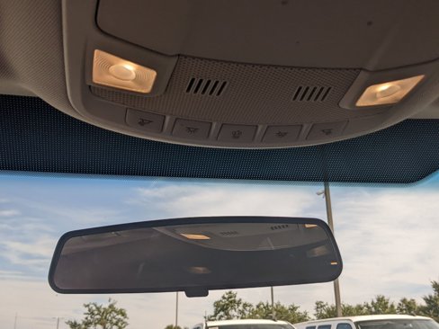 Used 2016 Ford Edge SE image 30