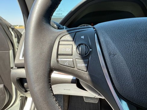 Used 2015 Acura TLX w/ Technology Package image 11
