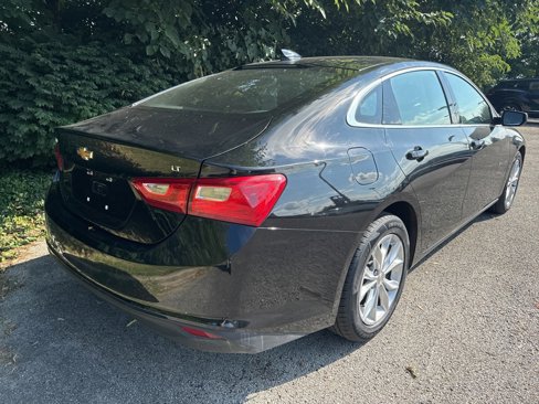 Used 2023 Chevrolet Malibu LT image 3