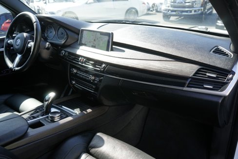 Used 2017 BMW X5 xDrive35d image 18