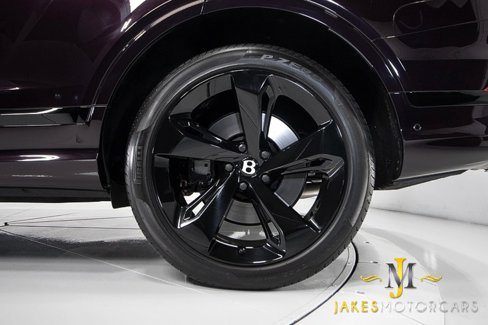 Used 2022 Bentley Bentayga image 68