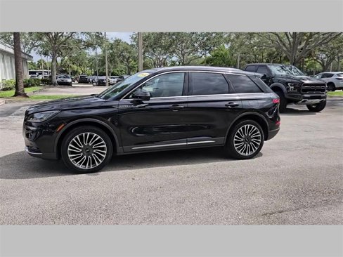 Used 2022 Lincoln Corsair Reserve image 23