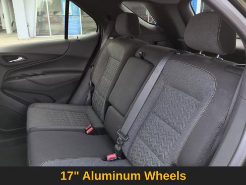 Used 2024 Chevrolet Equinox LT image 20