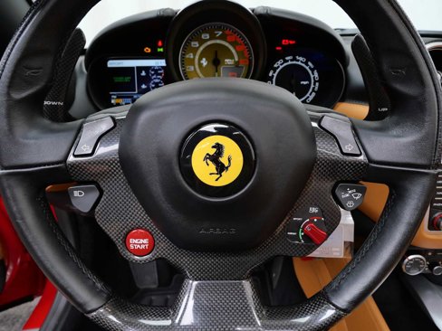 Certified 2017 Ferrari California T image 28