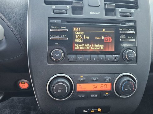 Used 2013 Nissan Leaf S image 15