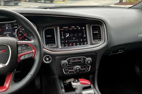 Used 2018 Dodge Charger SXT Plus image 6