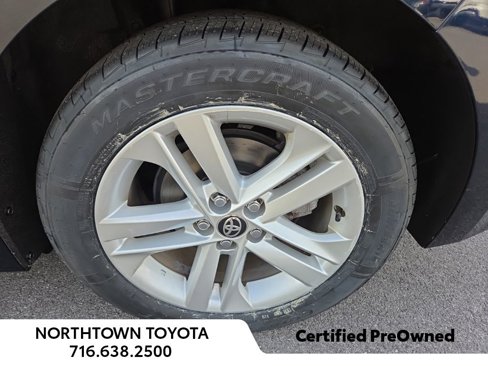 Used 2022 Toyota Corolla SE image 13