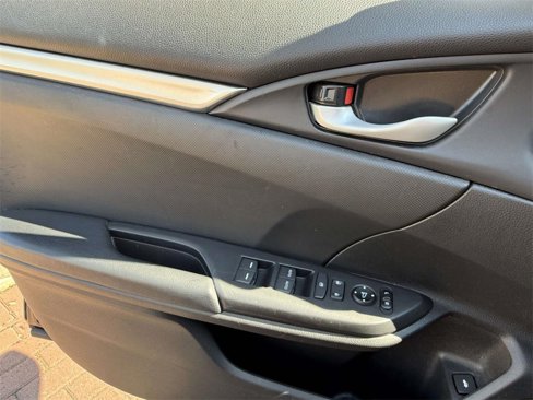 Used 2020 Honda Civic Sport image 15