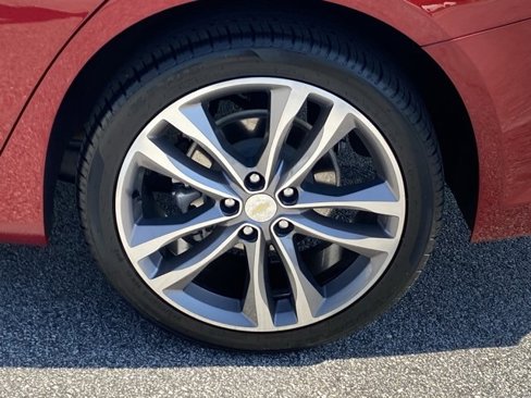 Used 2023 Chevrolet Malibu LT image 33