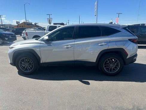 Used 2022 Hyundai Tucson SE image 7