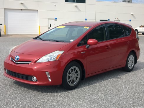 Used 2013 Toyota Prius V Five image 10