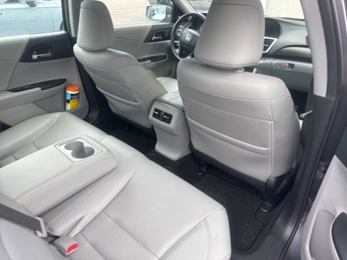 Used 2015 Honda Accord EX-L image 4