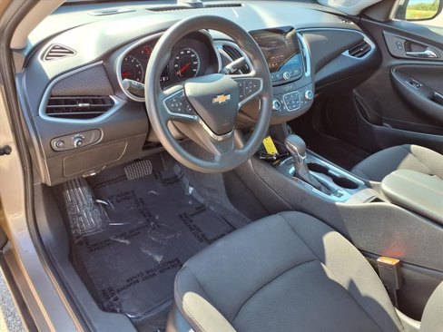 Used 2023 Chevrolet Malibu LT image 5