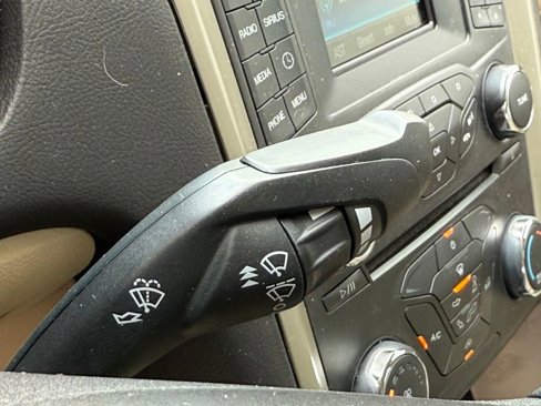 Used 2016 Ford Fusion SE image 15