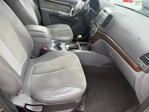Used 2012 Hyundai Santa Fe SE image 19