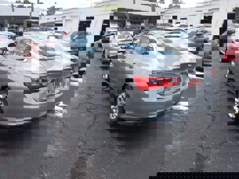 Used 2024 Chevrolet Malibu LT image 5