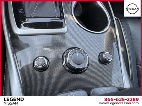 Used 2019 INFINITI QX60 Luxe w/ Essential Package image 29