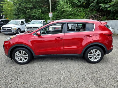 Used 2017 Kia Sportage LX w/ LX Popular Package image 2