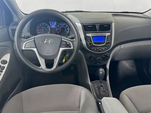 Used 2013 Hyundai Accent GS image 20
