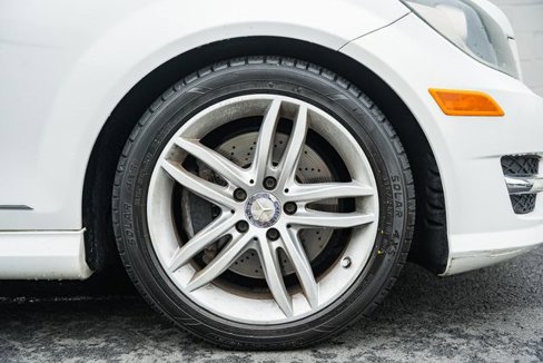 Used 2014 Mercedes-Benz C 300 4MATIC Sedan image 16