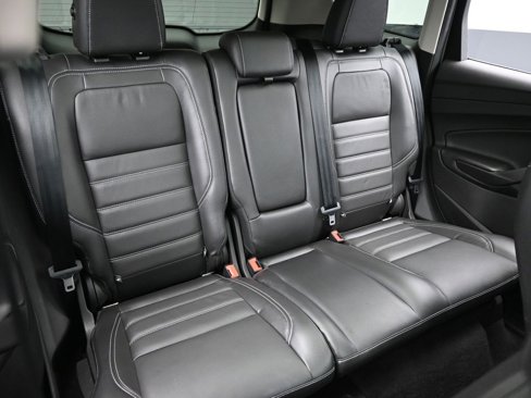 Used 2017 Ford Escape Titanium image 32