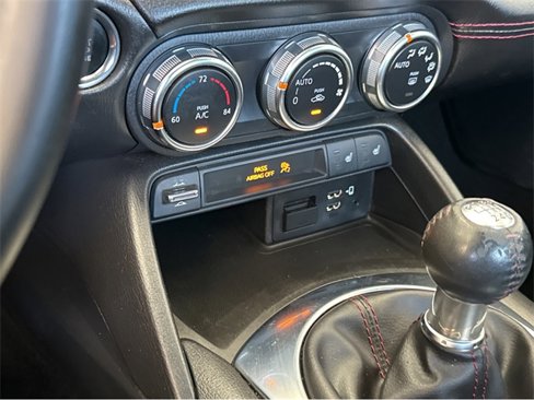 Used 2017 MAZDA MX-5 Miata RF Grand Touring image 22