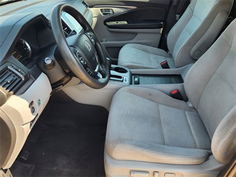 Used 2016 Honda Pilot EX image 11