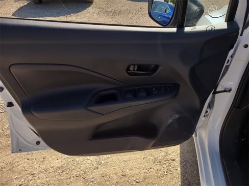 New 2025 Nissan Versa S image 12