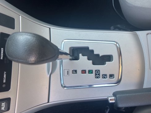 Used 2013 Toyota Corolla LE image 35