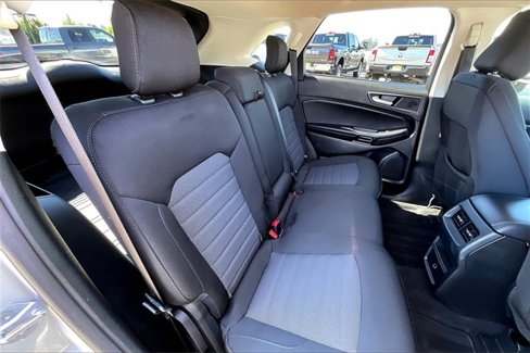 Used 2021 Ford Edge SE w/ Cargo Accessory Package image 27