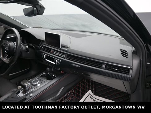 Used 2018 Audi A4 2.0T Premium Plus w/ Premium Plus Package image 9