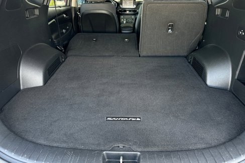 Used 2022 Hyundai Santa Fe SEL w/ Convenience Package image 17