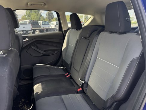 Used 2015 Ford Escape SE image 12
