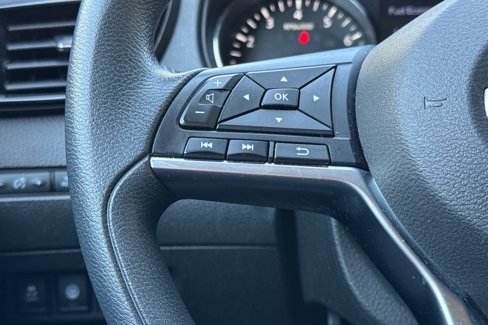 Certified 2022 Nissan Rogue Sport S image 26