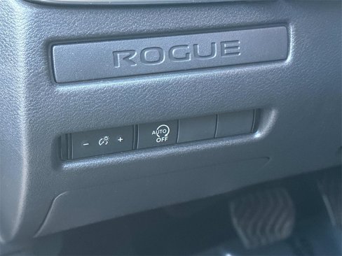 Certified 2024 Nissan Rogue S image 20