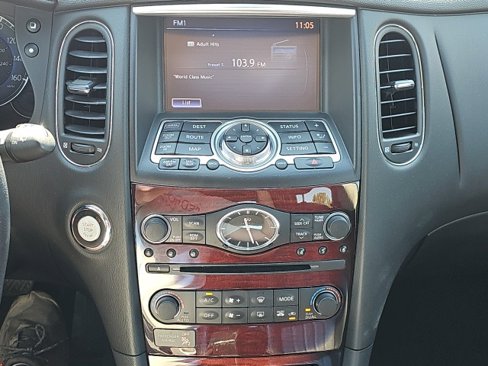 Used 2017 INFINITI QX50 AWD w/ Deluxe Touring Package image 9