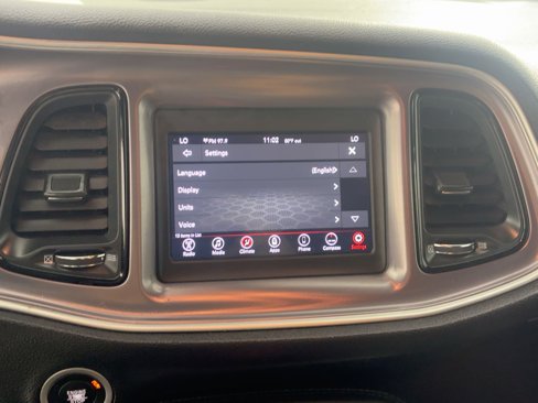 Used 2019 Dodge Challenger SXT image 20