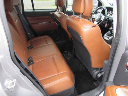Used 2017 Jeep Compass High Altitude image 9