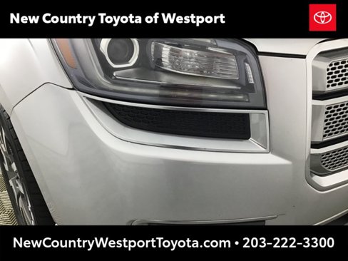 Used 2014 GMC Acadia Denali image 25
