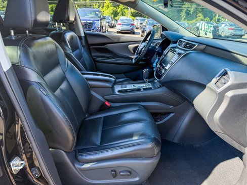 Used 2020 Nissan Murano SL w/ Moonroof Package image 9