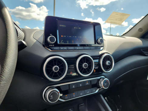 New 2025 Nissan Sentra S image 9