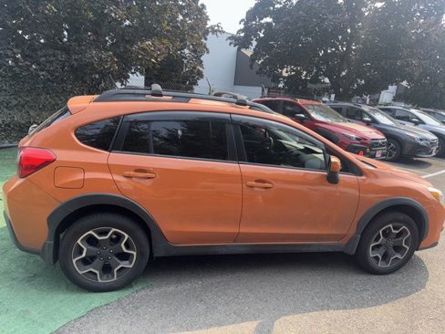 Used 2013 Subaru Crosstrek 2.0i Premium w/ Popular Pkg 2 image 7
