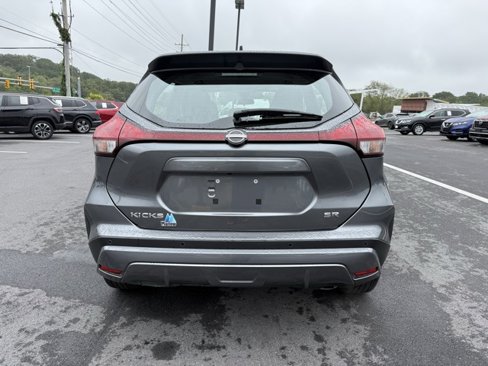 Certified 2024 Nissan Kicks SR image 6