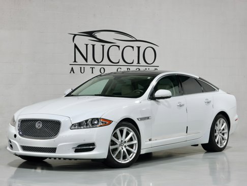 Used 2013 Jaguar XJ image 26