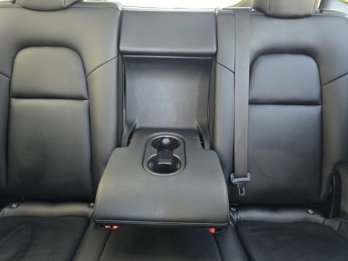 Used 2020 Tesla Model Y Long Range image 46