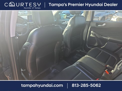 Used 2022 Ford Escape SEL image 11